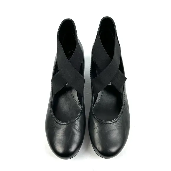 Gabor Shoes 9 Black Soft Leather Slip On Criss Cross Heel Womens Comfort