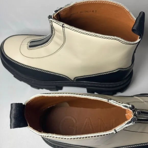 GANNI Zipped Leather Ankle Boots In Beige, Black