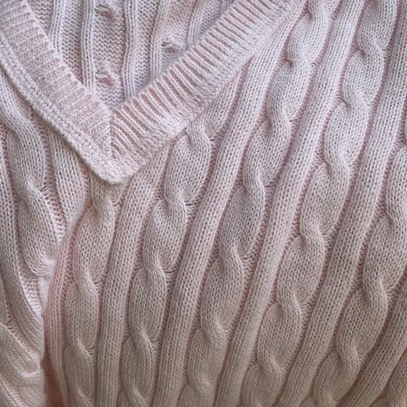 GAP CABLE KNIT PLUNGING V-NECK PINK LONG SLEEVE SWEATER ⭐️⭐️⭐️⭐️⭐️
