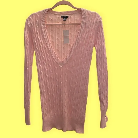 GAP CABLE KNIT PLUNGING V-NECK PINK LONG SLEEVE SWEATER ⭐️⭐️⭐️⭐️⭐️