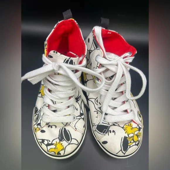 Gap/ Peanuts Collaboration- High-Top Sneakers - White/Yellow, Size:11 Toddler