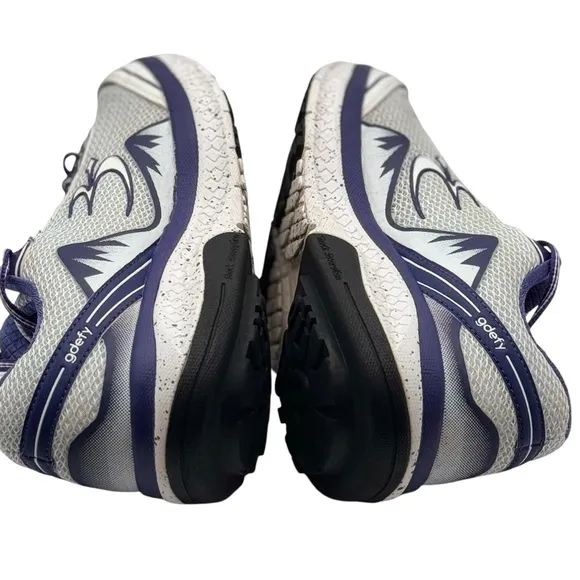 GDEFY Gravity Defyer Mighty Walk Shoe | US 7
