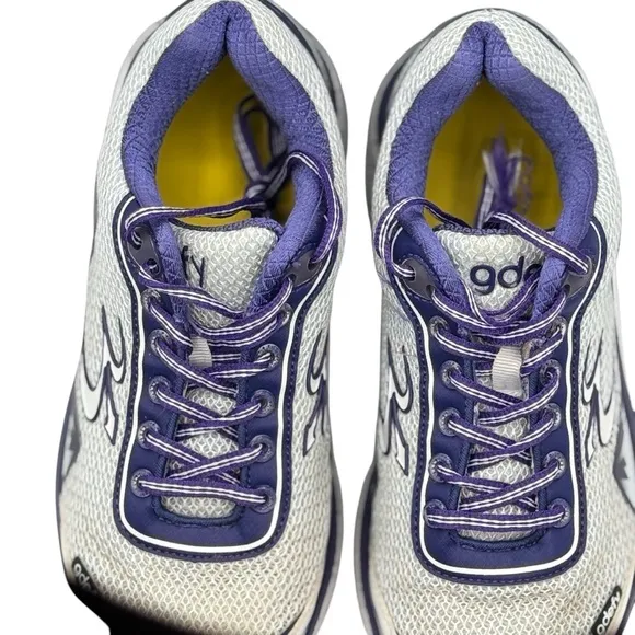 GDEFY Gravity Defyer Mighty Walk Shoe | US 7