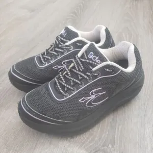 Gdefy Gravity Defyer Mighty Walk Athletic Shoes Women's Sz 6.5 Black TB9024FLP-M