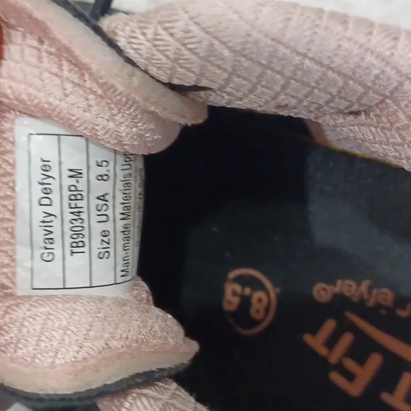 GDEFY Gravity Defyer XLR8 Comfort Black &amp; Pink Running Support Shoes Women's 8.5