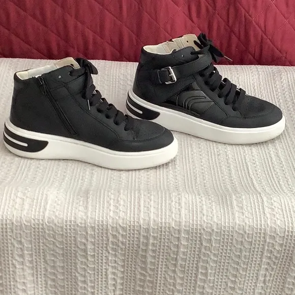 Geox high sneakers size 8