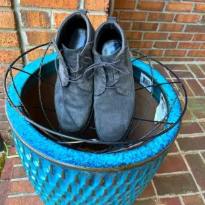 Geox Men's Gray Suede Shoes
