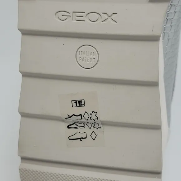GEOX Women's RESPIRA Silver Woven Slip On Comfort Walking Shoes EU Size 41 New