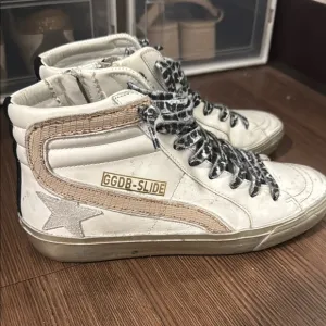 GGDB Slide Mid-Top Sneakers