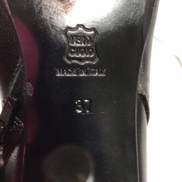 Giannagi leather boots with double opening: buttons &amp; zipper. Made in Italy.EUC