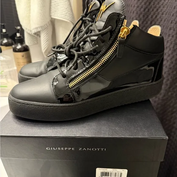 Giuseppe Zanotti Black High-Top Sneakers