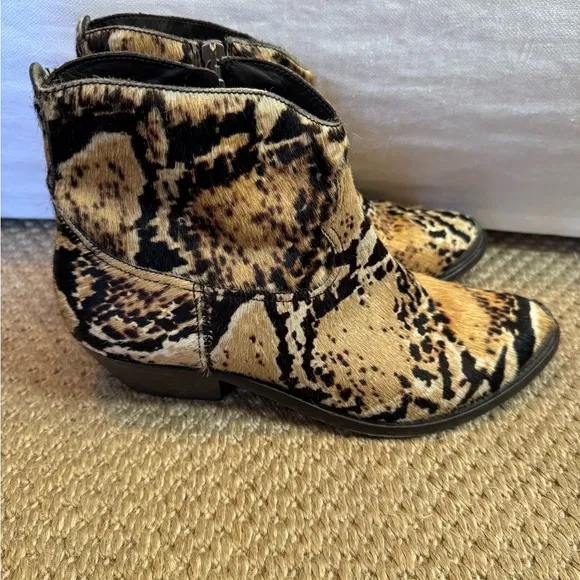 Golden Goose LIMITED animal print pony fur women's boots - RARE! Size 40.