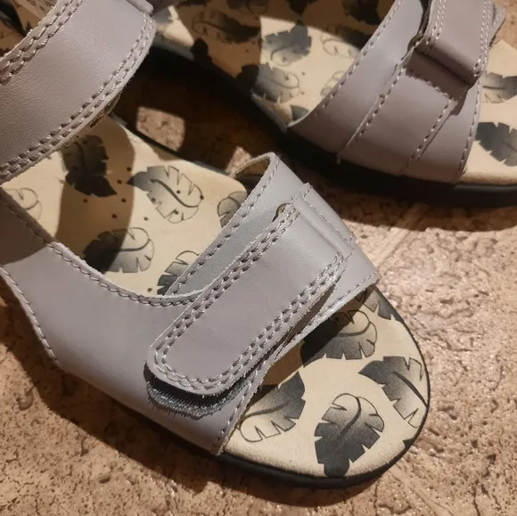Golfstream Shoes Two Strap Leather Comfort Sandals - Size 10 - Grey‎ Gray