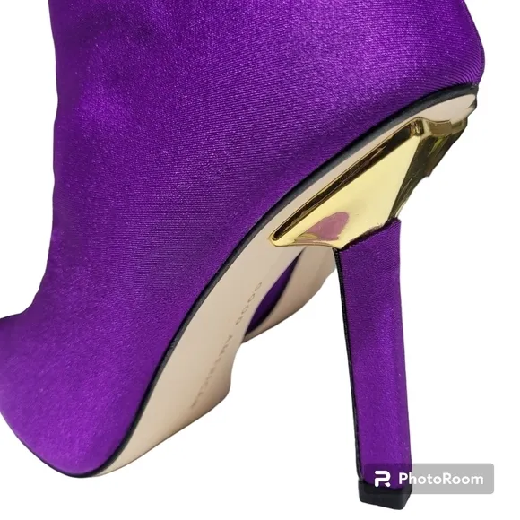 Good American Purple Neoprene Pointed Toe Boots