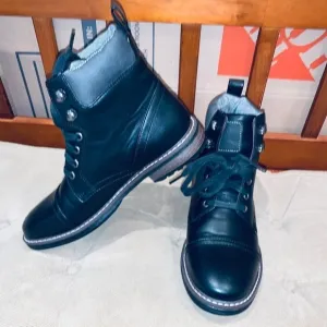 Goodfellows Men's Jeffrey Cap Toe Boots.
