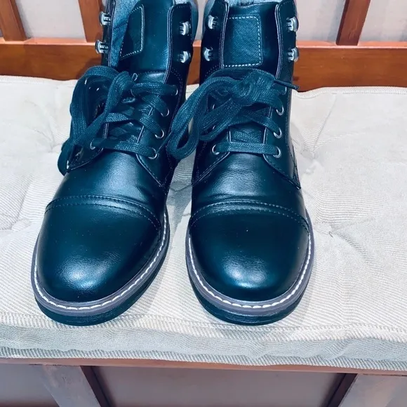 Goodfellows Men's Jeffrey Cap Toe Boots.