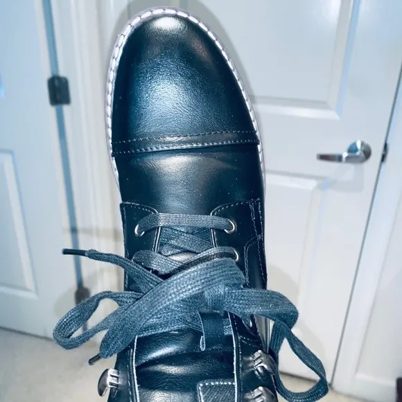 Goodfellows Men's Jeffrey Cap Toe Boots.
