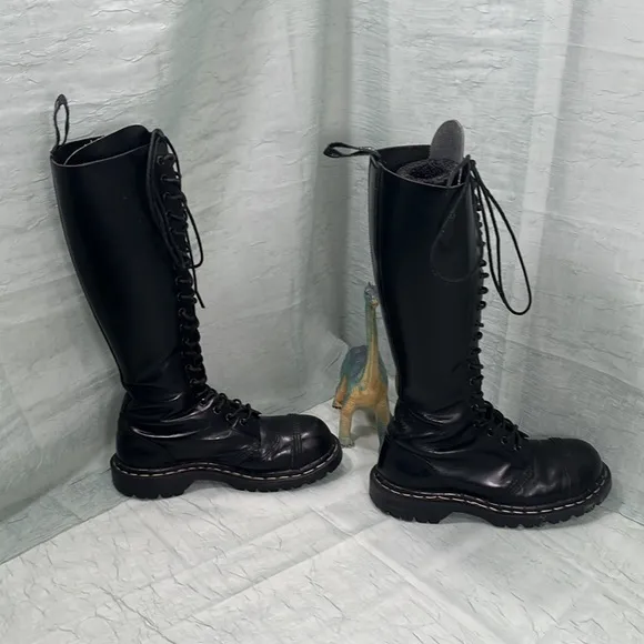 Gripfast 20 Eyelet Steel Toe Capped Black Leather 90s Boots | EU 36 | W 5.5/6