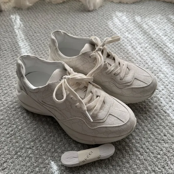 GUCCI Women's GG Rhyton Sneaker in White 8.5 US