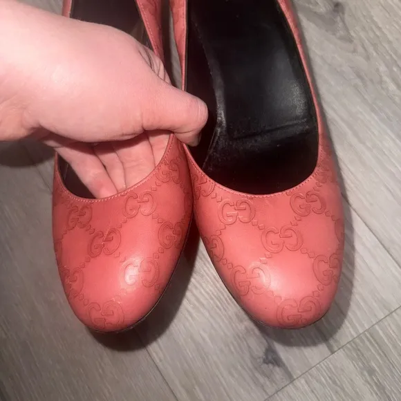 Gucci Women's red Wedge Shoes
