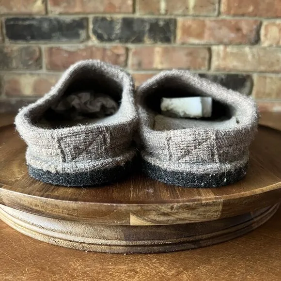 HAFLINGER Slippers Wool Doggy Dachsund Puppy Dog Shoes Men's 10 Women's 11