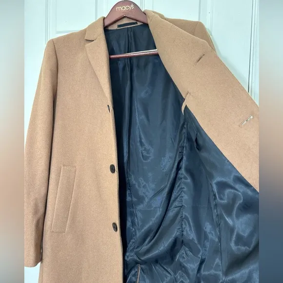 H&amp;M Men’s Wool Blend Camel / Neutral Color Coat Size 38 R Excellent Condition