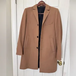 H&amp;M Men’s Wool Blend Camel / Neutral Color Coat Size 38 R Excellent Condition