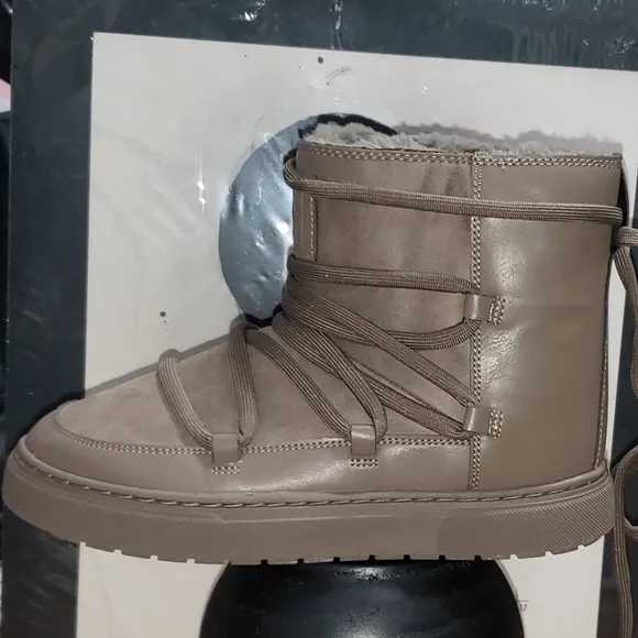 H&amp;M Stylish High-Top Sneakers in Taupe