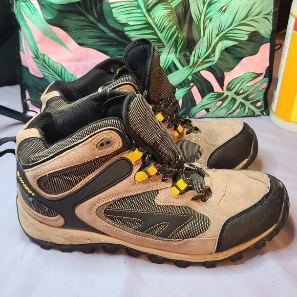 Hi-tec steel toe boots 10