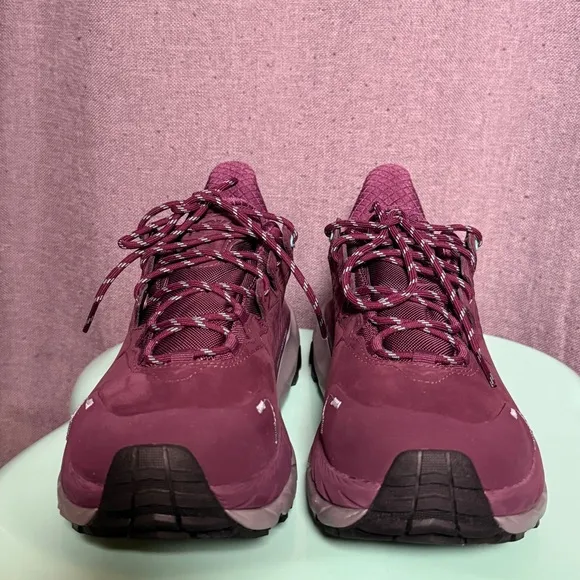 HOKA One One Kaha 2 Low GTX Hiking Sneaker Shoes Grape Goretex Walking Trail