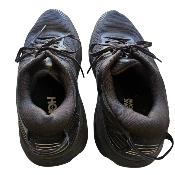 Hoka One One Men's Black Max Cushioned Bondi 7 Athletic Shoes