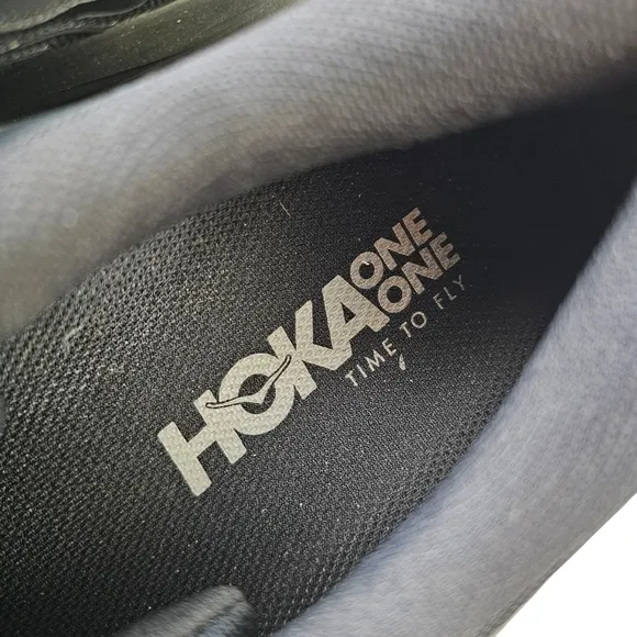 Hoka One One Men's Black Max Cushioned Bondi 7 Athletic Shoes