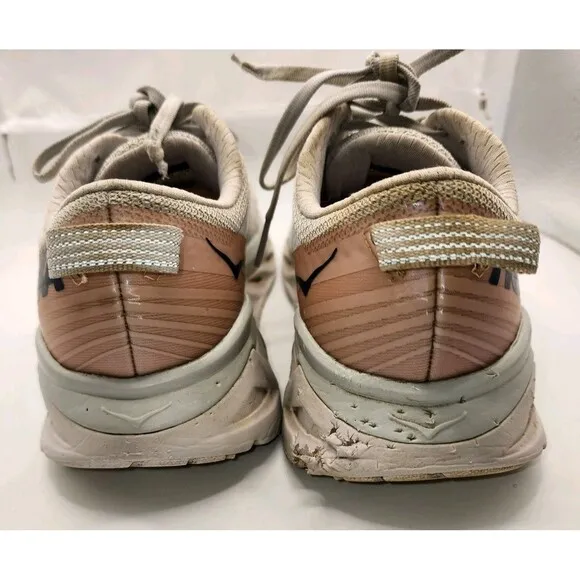 Hoka One One Womens Arahi 4 Gray Running Shoes, Size: 7.5 Pre-Owned Comfort