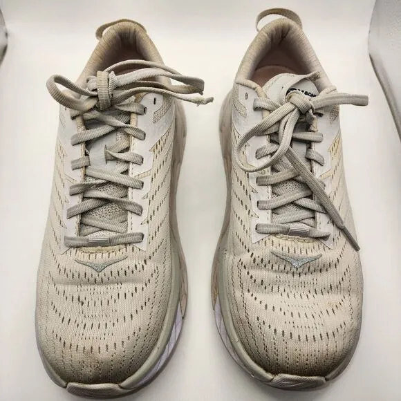 Hoka One One Womens Arahi 4 Gray Running Shoes, Size: 7.5 Pre-Owned Comfort