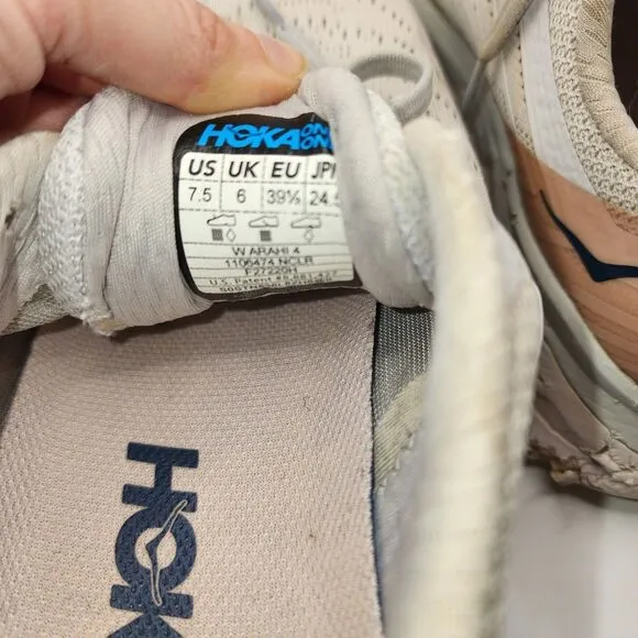 Hoka One One Womens Arahi 4 Gray Running Shoes, Size: 7.5 Pre-Owned Comfort