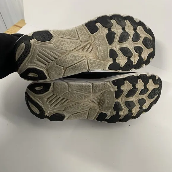 Hoka Shoes Men Size 12.5 Clifton 7 Running Black Sneakers Comfort Road  3888