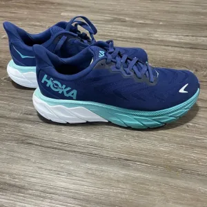 Hoka Women's Blue Running Shoes (sample shoe) Arahi 6