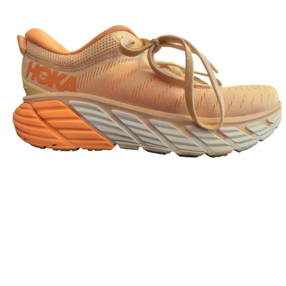Hoka Women's Peach Running Shoes 9.5