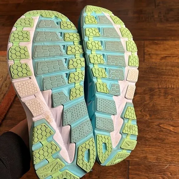 Hoka One Gaviota 2 Running Shoes, size 9