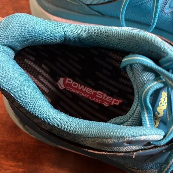Hoka One Gaviota 2 Running Shoes, size 9