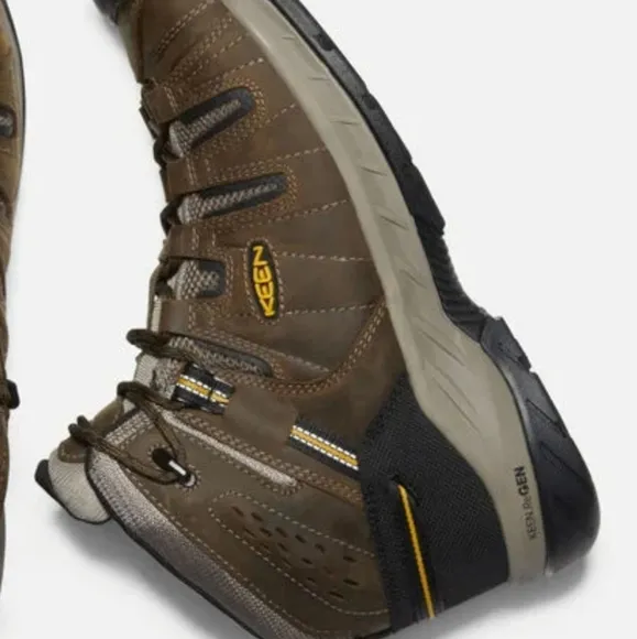 HOST PICK NIB Keen Flint II Mid Steel Toe Boots WIDE