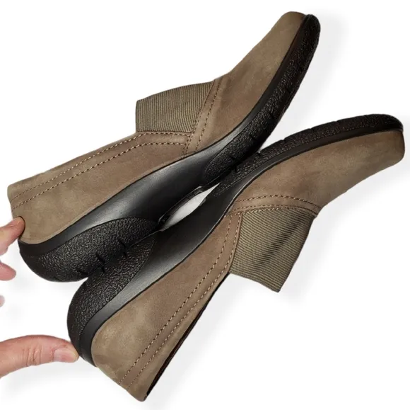 Hotter Solace Suede Leather Flat Shoes w/ Elastic