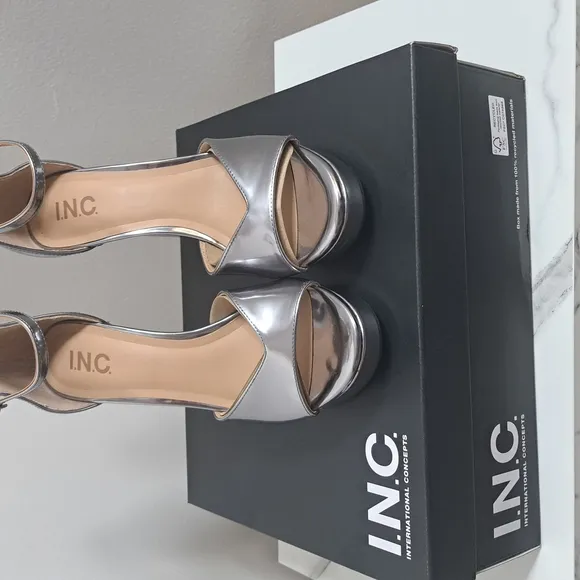 INC International Concepts Women's Silver Platform Heels