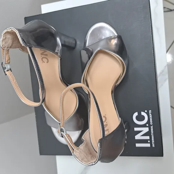 INC International Concepts Women's Silver Platform Heels