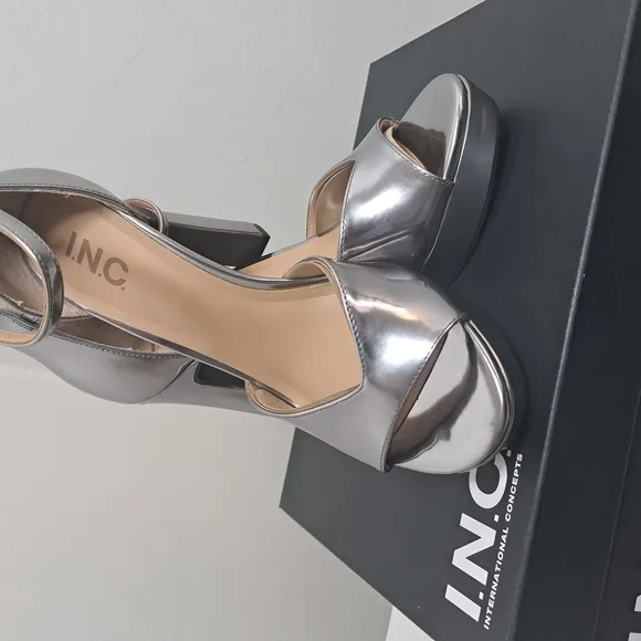 INC International Concepts Women's Silver Platform Heels