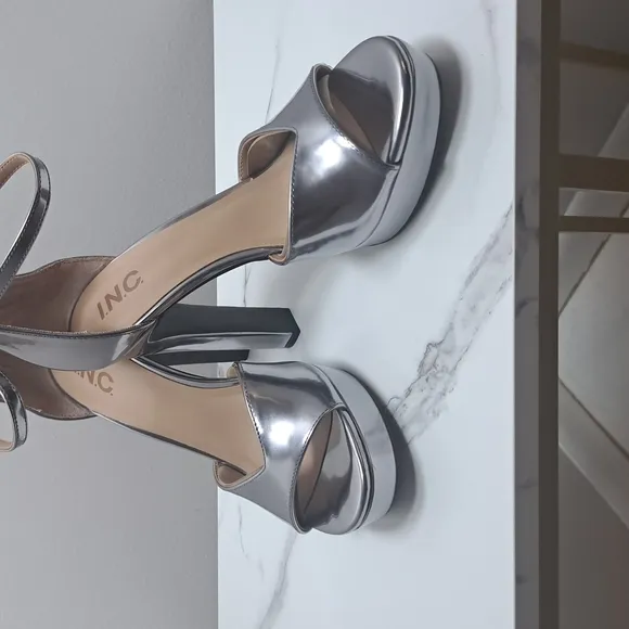 INC International Concepts Women's Silver Platform Heels