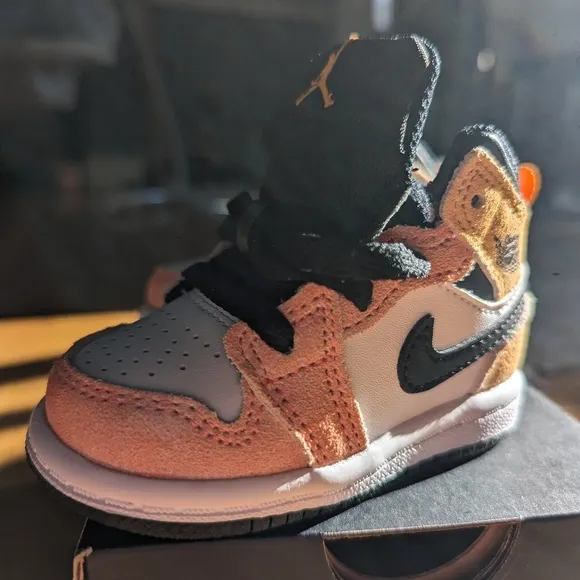 Infant Jordan Sneakers