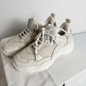 IRO Curverunner Sneakers