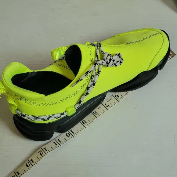 John Geiger Men's 002 US12 Patron Of The New Volt Green Low Top Sneakers Shoes