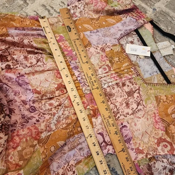 Johnny Was Macy Silk-Blend Midi Dress. Pockets.  Size large